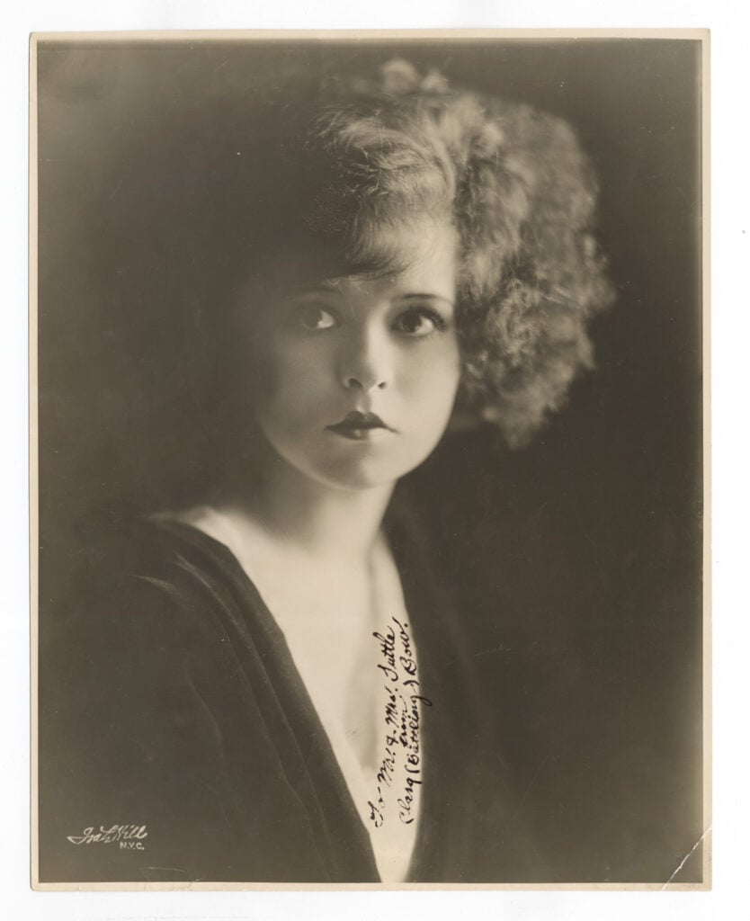 Close-up image of silent movie star Clara Bow