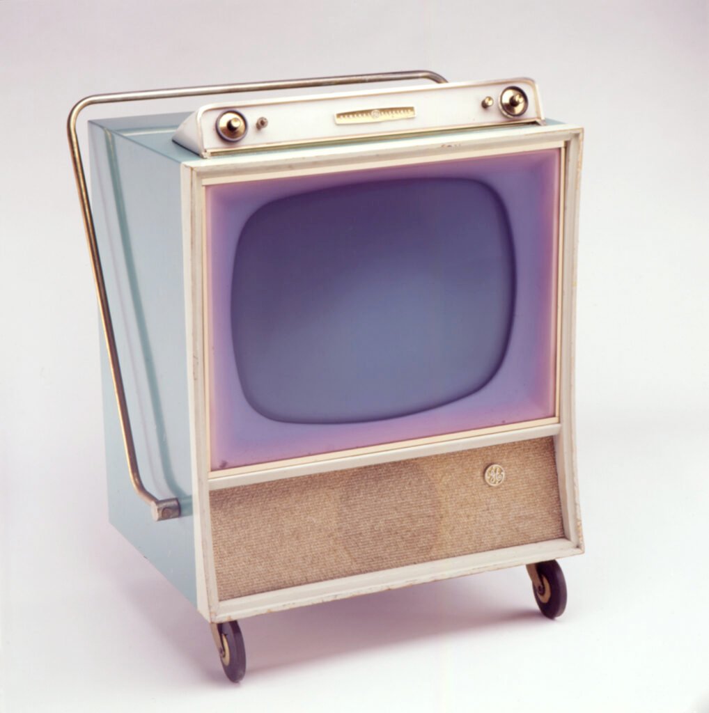 Television receiver, General Electric, Model 21C134, 1957